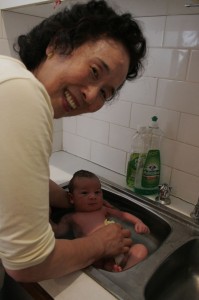spencer-4 Obachama bathing Spencer1